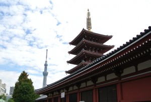塔2つ